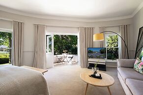 Mont Rochelle Hotel & Vineyard