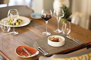 Mont Rochelle Hotel & Vineyard