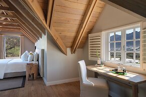 Mont Rochelle Hotel & Vineyard