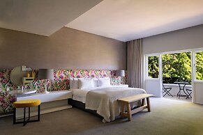 Mont Rochelle Hotel & Vineyard