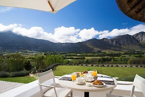 Mont Rochelle Hotel & Vineyard