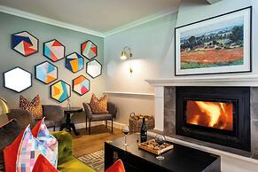 Mont Rochelle Hotel & Vineyard