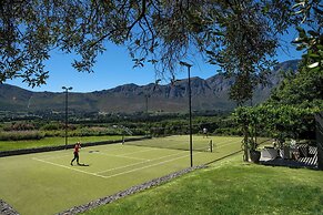 Mont Rochelle Hotel & Vineyard