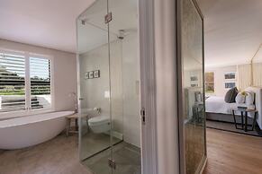 Mont Rochelle Hotel & Vineyard