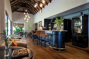 Mont Rochelle Hotel & Vineyard