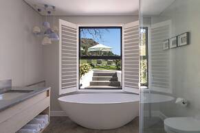 Mont Rochelle Hotel & Vineyard