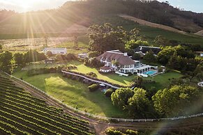 Mont Rochelle Hotel & Vineyard