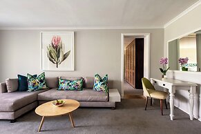 Mont Rochelle Hotel & Vineyard