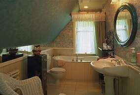 The Elmwood Heritage Inn