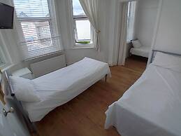 Boscombe Reef Hotel