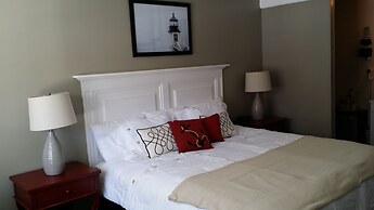 Schooner Bay Motor Inn