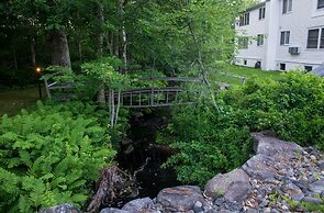 Schooner Bay Motor Inn