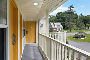 Harkness Brook Inn