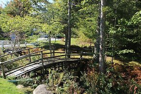 Schooner Bay Motor Inn