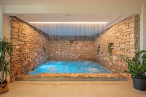 Boutique Rooms by Nono Ban