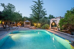 Boutique Rooms by Nono Ban