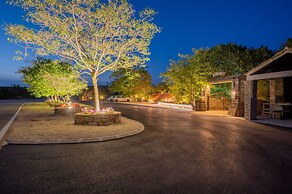 Boutique Rooms by Nono Ban