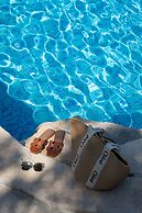 Boutique Rooms by Nono Ban