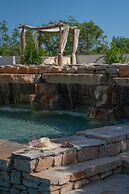 Boutique Rooms by Nono Ban