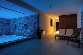 Boutique Rooms by Nono Ban