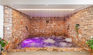 Boutique Rooms by Nono Ban