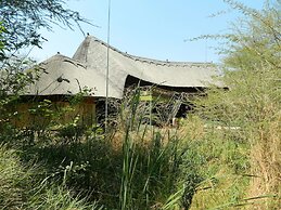Kwalape Safari Lodge