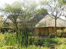 Kwalape Safari Lodge