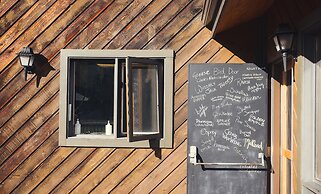 Mount Engadine Lodge