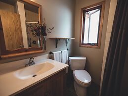 Mount Engadine Lodge