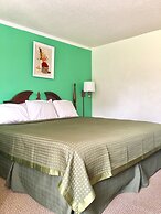 Traveler's Inn Motel