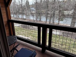 Methow River Lodge & Cabins