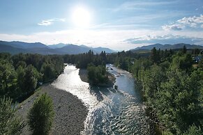 Methow River Lodge & Cabins