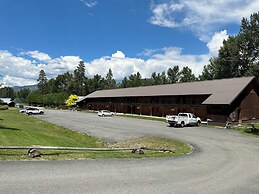 Methow River Lodge & Cabins