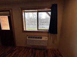 Methow River Lodge & Cabins