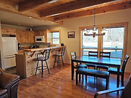 Methow River Lodge & Cabins