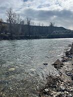 Methow River Lodge & Cabins