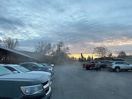 Methow River Lodge & Cabins