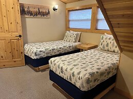 Methow River Lodge & Cabins