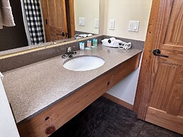 Methow River Lodge & Cabins