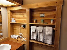 Methow River Lodge & Cabins