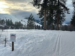 Methow River Lodge & Cabins