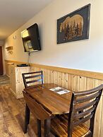 Methow River Lodge & Cabins