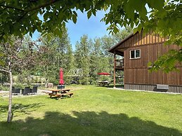 Methow River Lodge & Cabins
