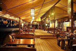 Amber Sands Beach Resort