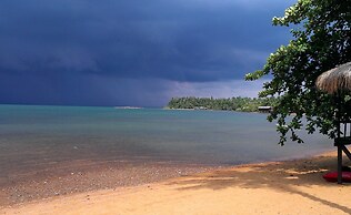 Amber Sands Beach Resort