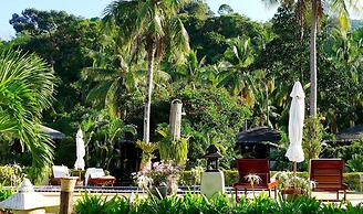 Amber Sands Beach Resort