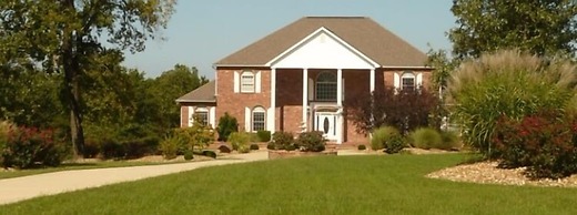 Lafayette Grand Manor