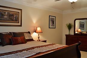 Lafayette Grand Manor