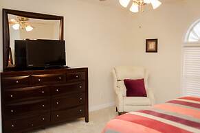 Lafayette Grand Manor