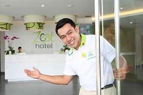 Zest Airport Jakarta by Swiss-Belhotel International